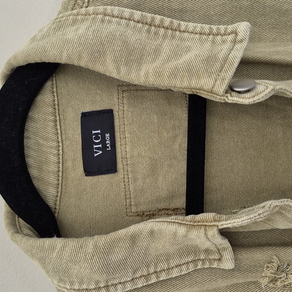 Vici Distressed Denim Jacket - Picture 3 of 8
